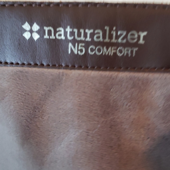 Women's size 8 Naturalizer brown wide calf boots - Picture 8 of 9